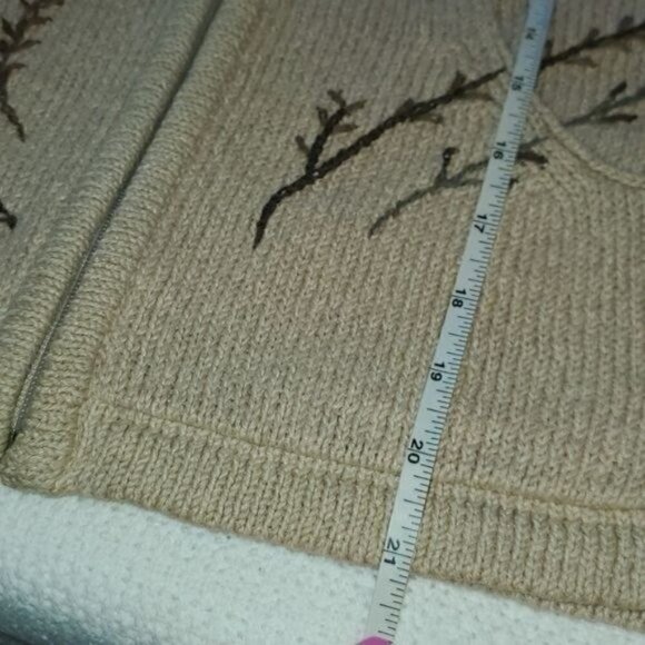 Woolrich Sz. M Embroidered Fall Wheat Zippered Collared Winter Vest with Pockets - Picture 7 of 7